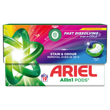 Ariel kapsuly Color 19 PD